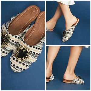 Anthropologie Dreamy Pom Pom slipper/shoe size 8